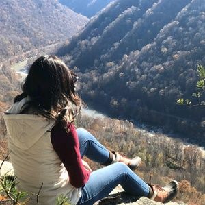 Meet your Posher, Ciara